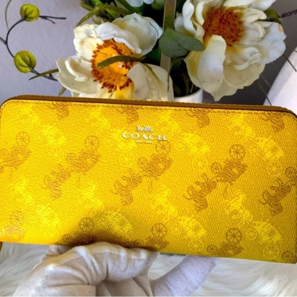 Coach Zip Wallet-Horse and Carriage Print